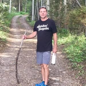 Meet your Posher, Adam